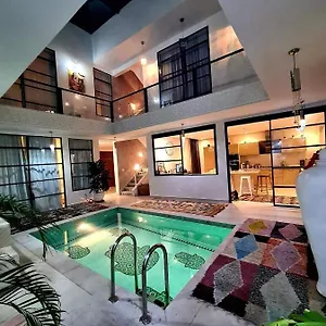 5* Riad Tsar Mimoun